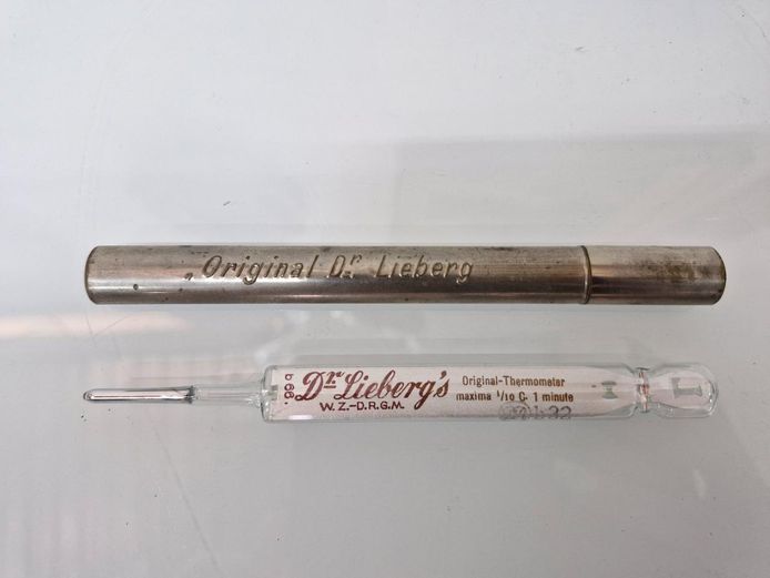 Dr. Lieberg Clinical Thermometer with Original Metal Sleeve DRGM