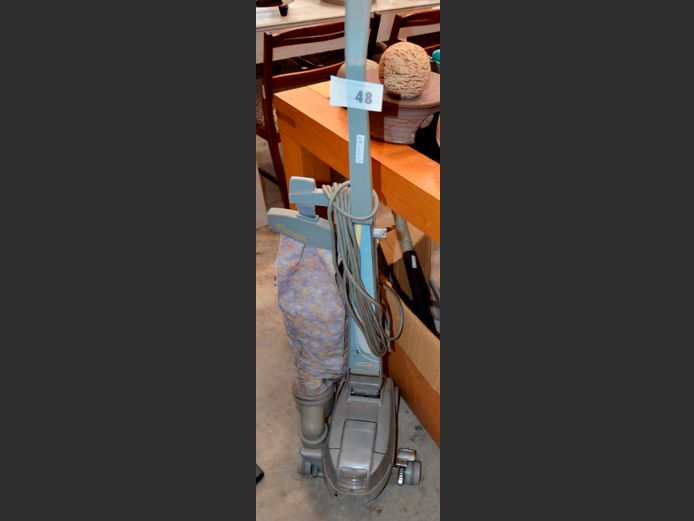 KIRBY VACUUM CLEANER & ACCESSORIES [Switches on, untested further]