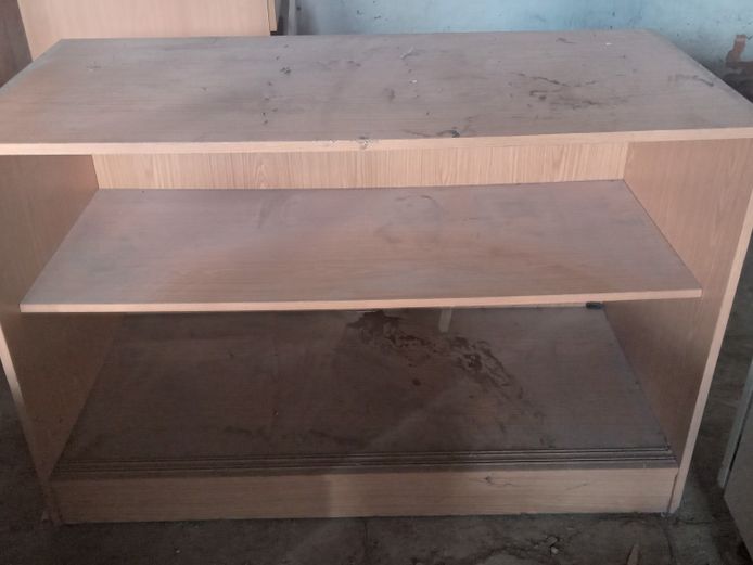 Wooden shelf cabinet