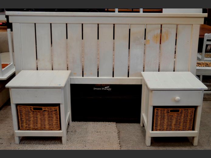 WHITE PAINTED QUEEN SIZE HEADBOARD WITH PAIR MATCHING BEDSIDE PEDESTALS [Need repainting, knob to 1 pedestal needed]