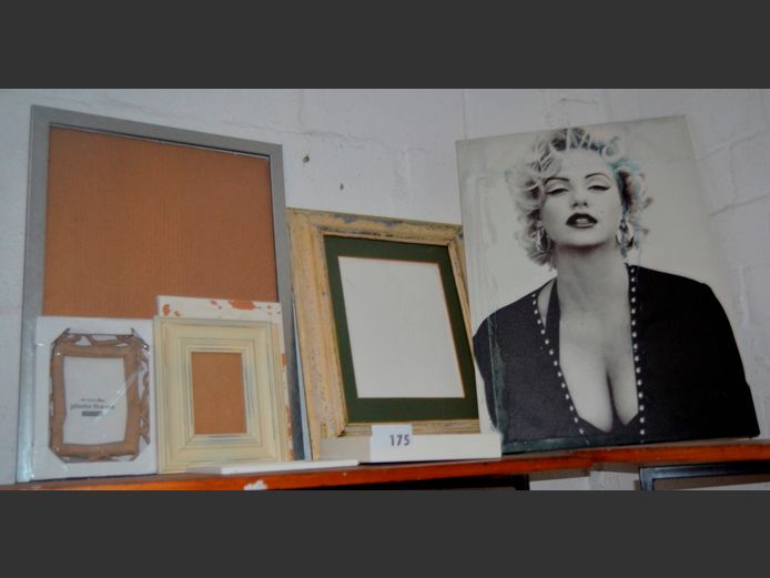 MARILYN MONROE PHOTOGRAPHIC PRINT ON CANVAS, PHOTO FRAMES, etc