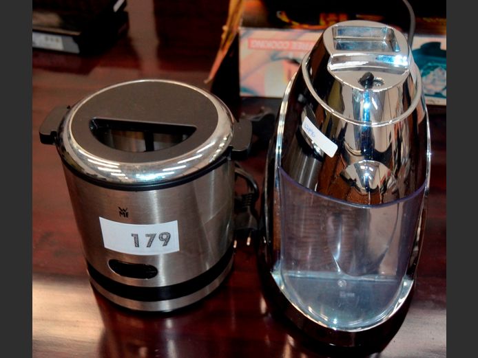 ELECTRIC WINE COOLER & A BOARDMAN'S ELECTRIC ICE CRUSHER [Switch on, untested further]