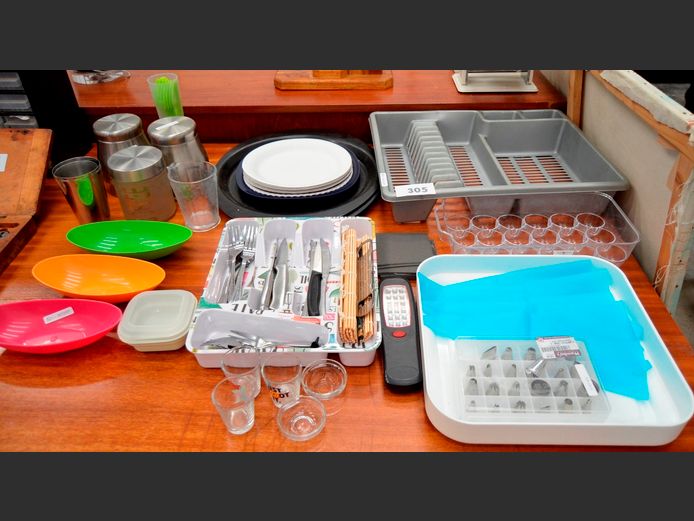 SET OF 3 STORAGE CANISTERS, CUTLERY, CUTLERY TRAY, etc
