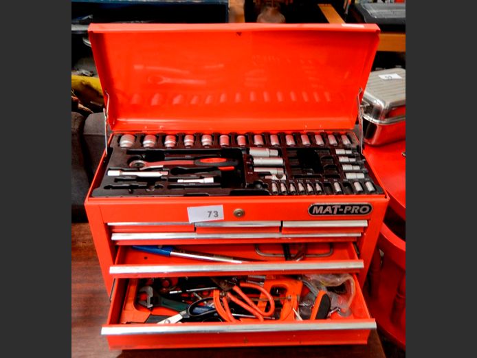 MAT-PRO RED TOOLBOX WITH TOOLS, 60 x 26 x 34cm