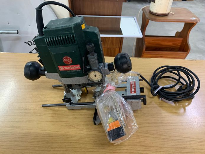 Metabo OFE 1229 Router + Bits/Accessories 