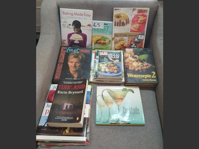 LOT BOOKS: GORDON RAMSEY'S FAST FOOD, HUISGENOOT RECIPES, etc
