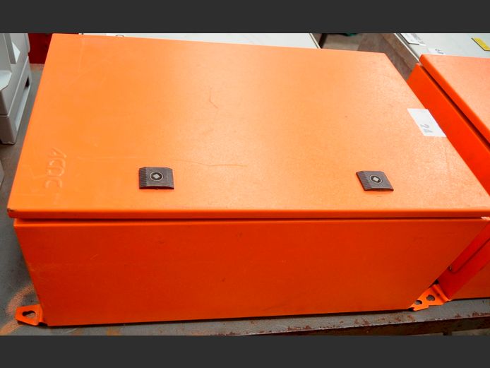 ORANGE DB BOX, 40 x 27 x 60cm