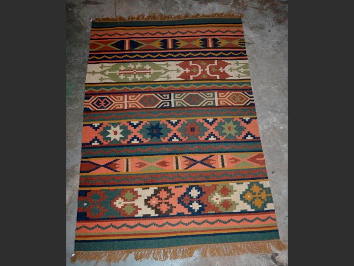 BROWN, BLACK, GREEN & BEIGE KELIM RUG, 185 x 125cm