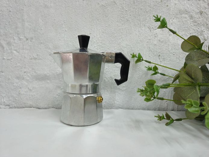 Vintage Small Aluminum Stovetop Moka Espresso Pot - Single Cup