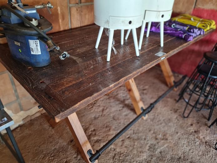WOODEN TABLE