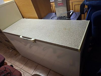 Chest freezer