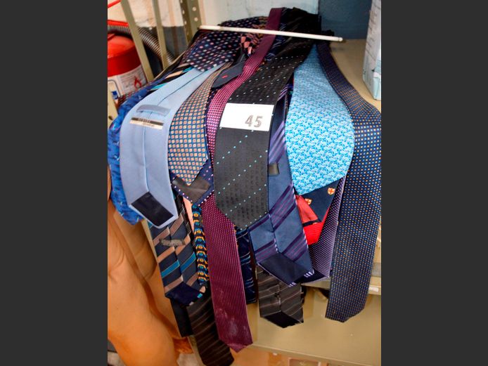 ASSORTED MEN'S TIES
