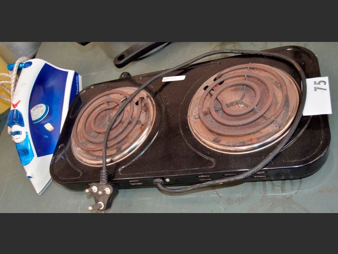 SAFEWAY 2-PLATE STOVE & A RUSSELL HOBBS STEAM IRON [Iron Faulty] [24,27]