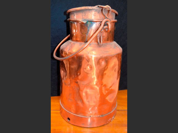 H & H 2 GALLON VINTAGE COPPER MILK CAN, 38cm High
