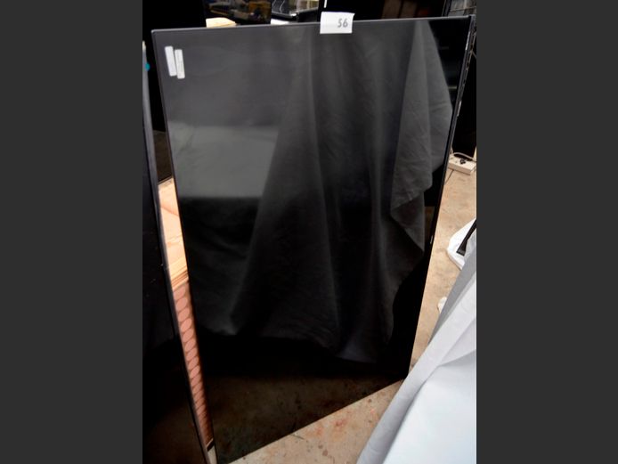 HISENSE 58" L.E.D. TV [Switches on, untested further, screen cracked] ### LICENCE PLEASE ###