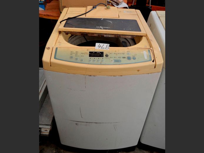 SAMSUNG 13kg FULLY AUTOMATIC WASHING MACHINE [Dead, damaged] [#: 414831476]