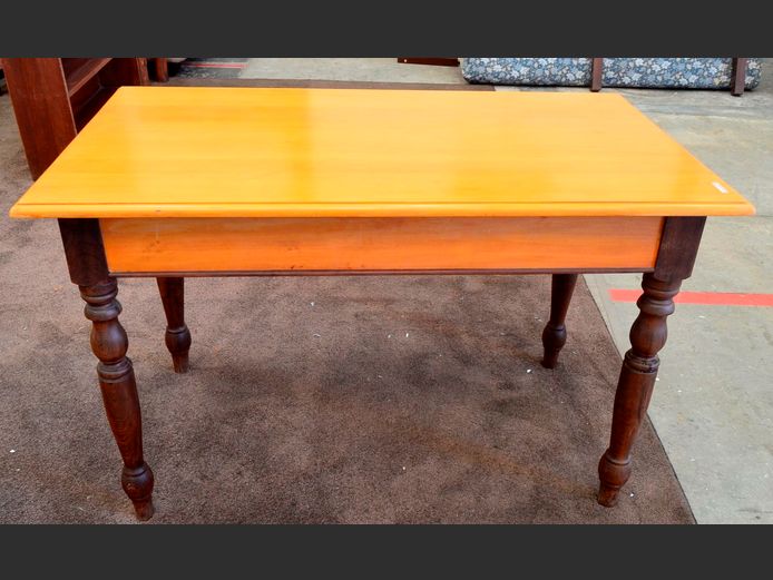 YELLOWWOOD & IMBUIA 4-SEATER DINING TABLE, 120 x 69 x 76cm