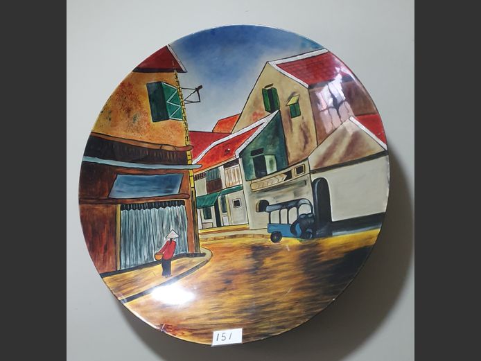 GLASS FIBRE HAND PAINTED DECORATIVE WALL PLATE "STREET SCENE", 80cm Diameter