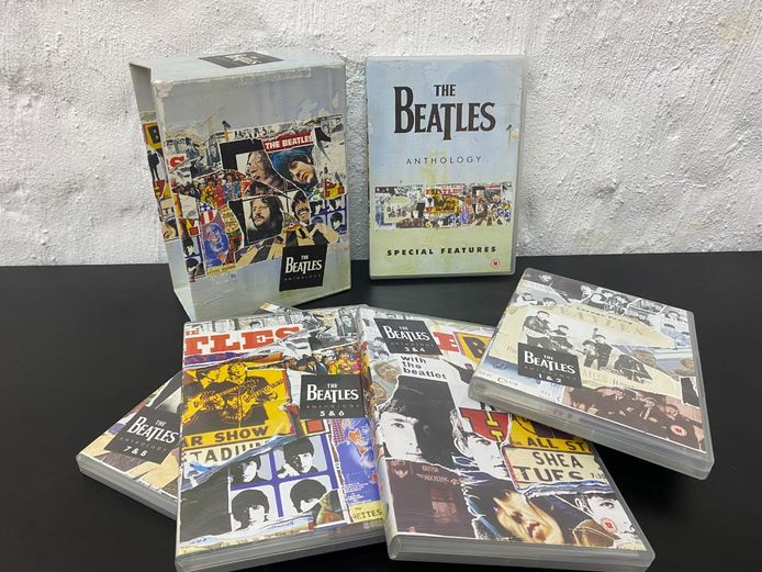 The Beatles Anthology 5-DVD Box Set Collection