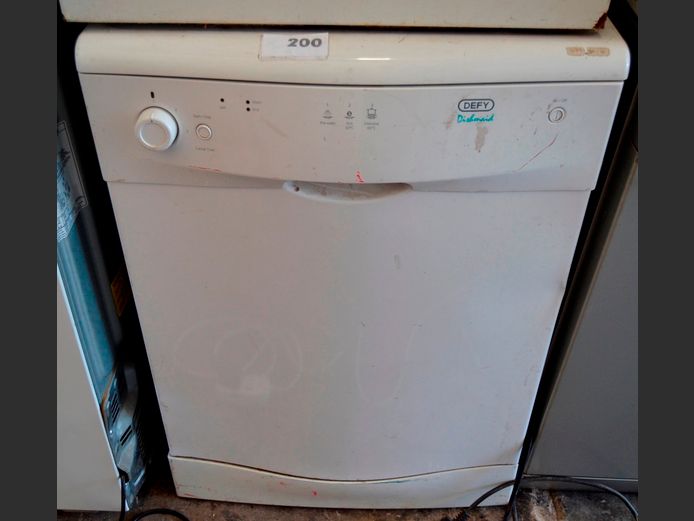DEFY DISHMAID DISHWASHER [Switches on, untested further]