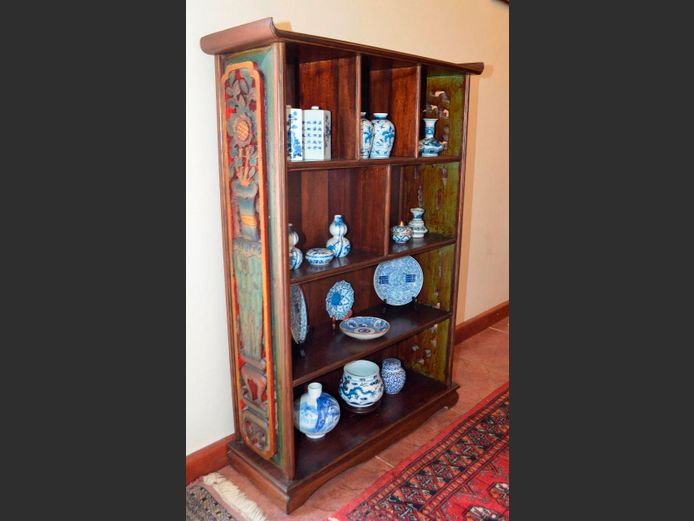 BALINESE TEAK CARVED & PAINTED MULTI-TIER SHELF, 70 x 24 x 101cm [Excludes contents]