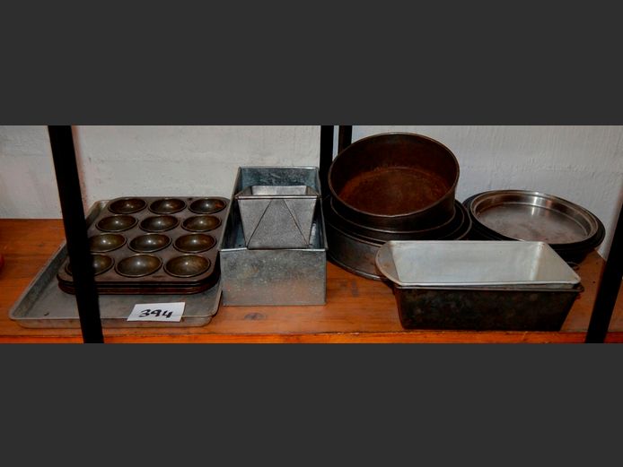 MUFFIN PANS, LOAF TINS, etc