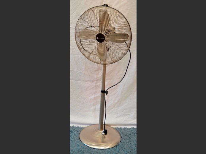 BOARDMAN'S PEDESTAL FAN [Working]