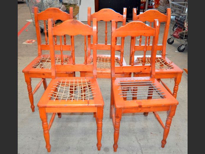 SET OF 5 PINE DINING CHAIRS WITH RIEMPIE SEATS [Riempies need attention]