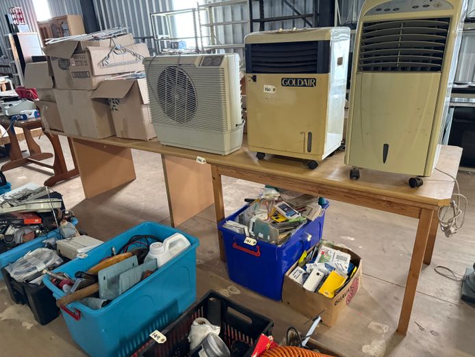 2 Desks with Solid Top 