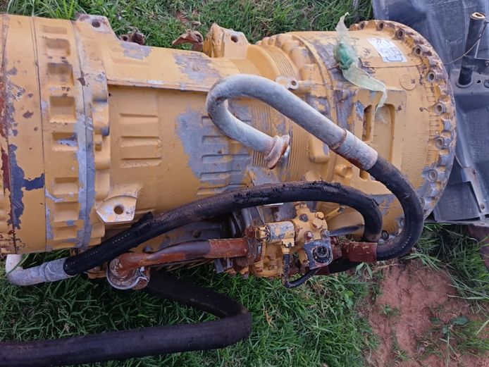 VOLVO A40D TRANSMISSION