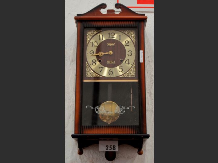 VINTAGE RHYTHM WALL CLOCK, 13 x 27 x 60cm