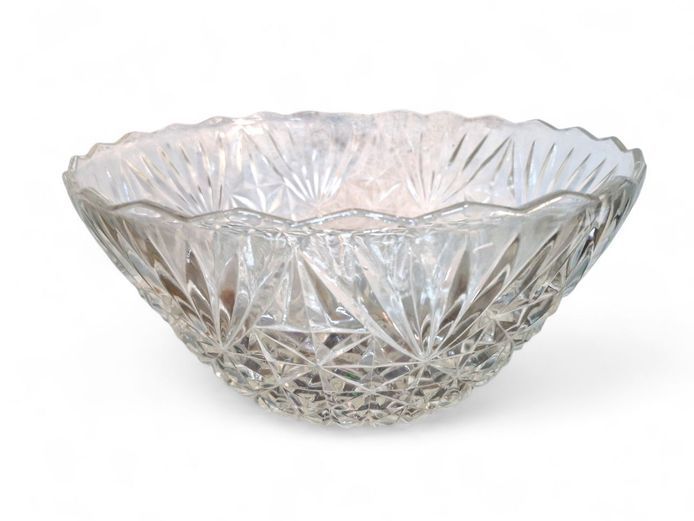 Large Vintage Anchor Hocking Arlington Cut Glass Bowl
