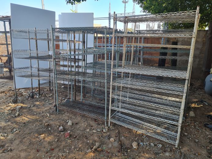 LOT STEEL SHELVING