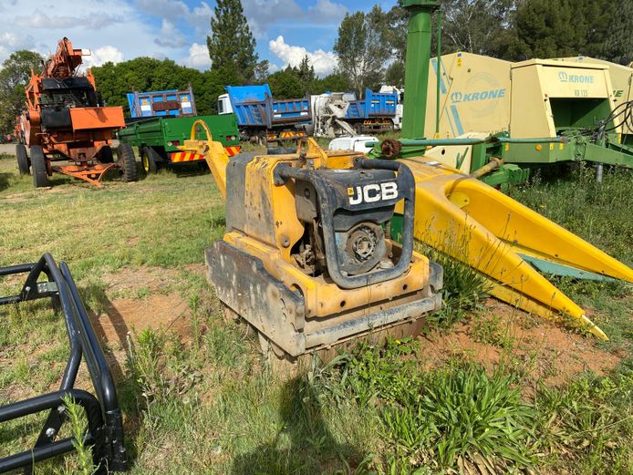 JCB WALK BEHIND ROLLER