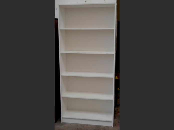 WHITE 5-TIER BOOKSHELF, 90 x 30 x 201cm