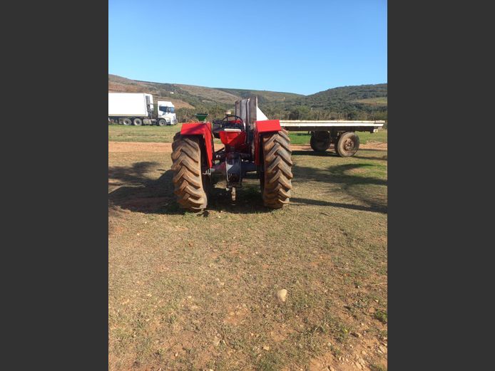 Massey Ferguson 175 tractor
