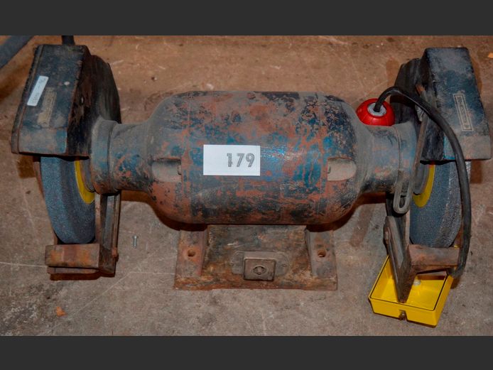 HEAVY DUTY 3-PHASE BENCH GRINDER [Switches on, untested further]