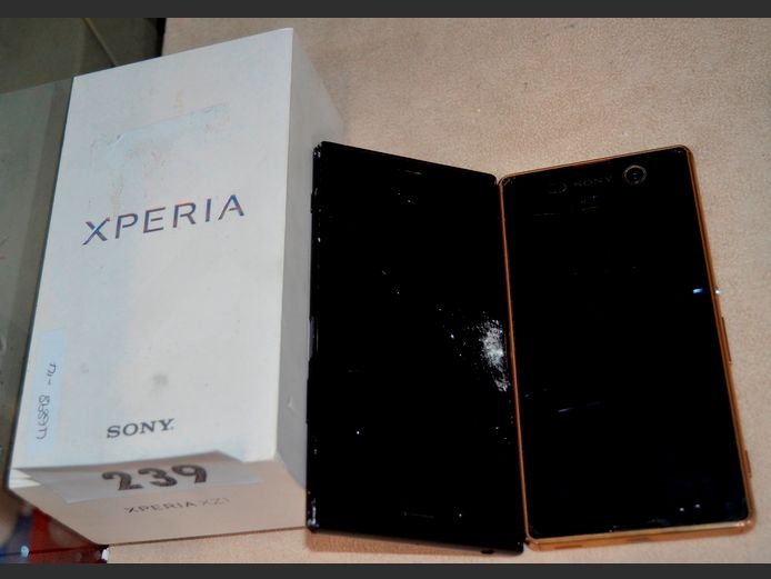 LOT OF 2: SONY EXPERIA PHONES [Untested, no chargers, damaged]