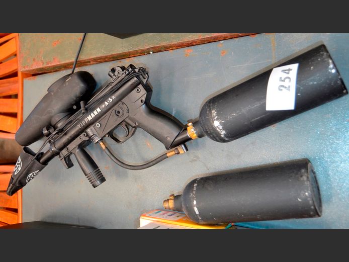 TIPPMANN A5 PAINTBALL GUN WITH ACCESSORIES [Untested]