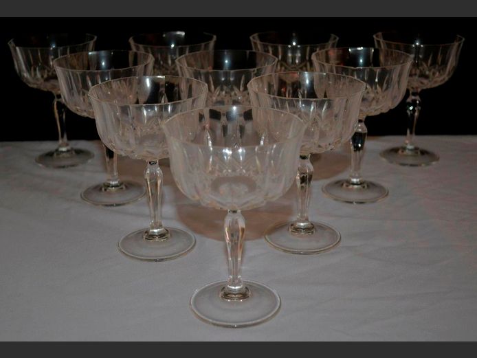 SET OF 10 CRYSTAL CHAMPAGNE COUPES