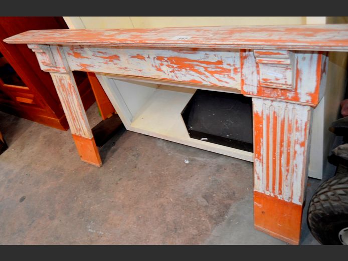 YELLOWWOOD PAINT TECHNIQUE FIREPLACE SURROUND, 172 x 18 x 90cm