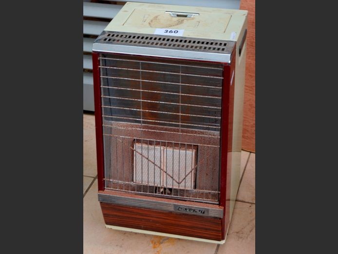 ASNI GAS HEATER [Untested, rusty]
