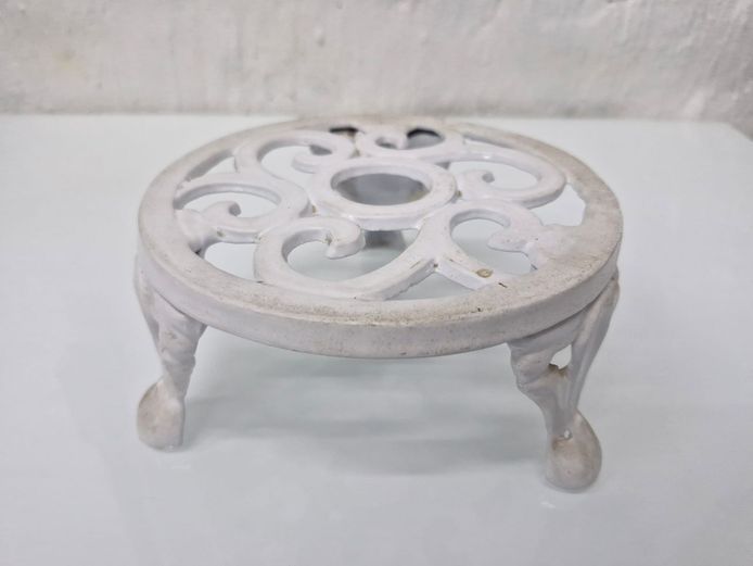 Cast Aluminum Footed Trivet / Mini Plant Pot Stand