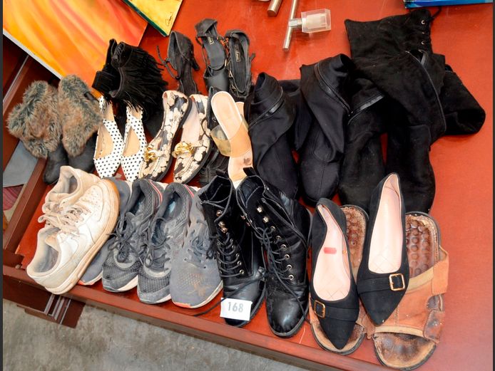 ASSORTED LADIES & MEN'S SHOES & AN IRONING BOARD