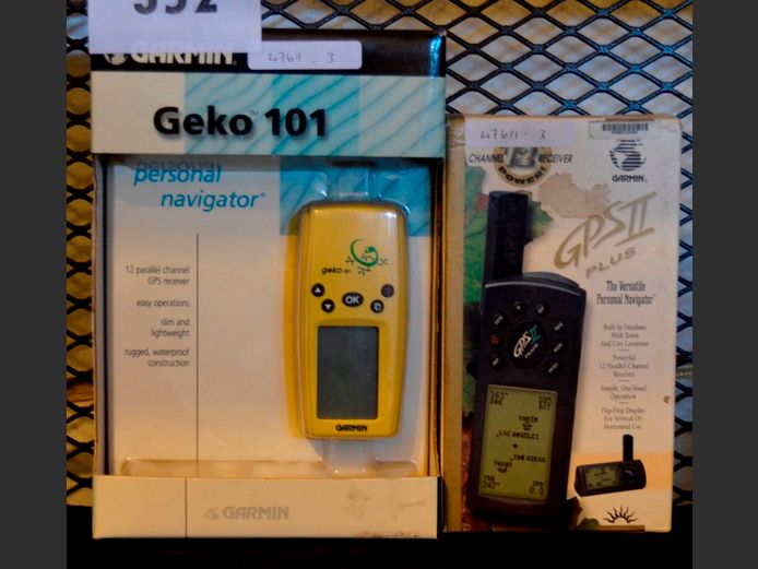 GARMEN GEKO 101 PERSONAL NAVIGATOR & EXTREME POWER 12-CHANNEL RECEIVER GPS II [Untested]