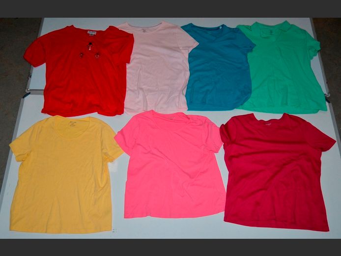 LOT OF 7 LADIES SHIRTS: GET LUCKY, CROFT & BARROW, etc [Sizes 18, L & XL]