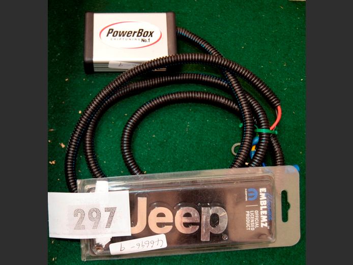 OPEL PETROL POWER BOX & JEEP EMBLEM [Untested]