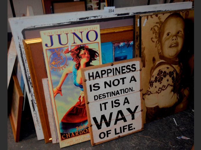 UNFRAMED PRINT ON CANVAS "SURFER", FRAMED PUZZLE, etc