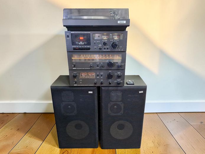 Late 70's Akai Hi-Fi Stereo System with SW-650S 3-Way Speakers