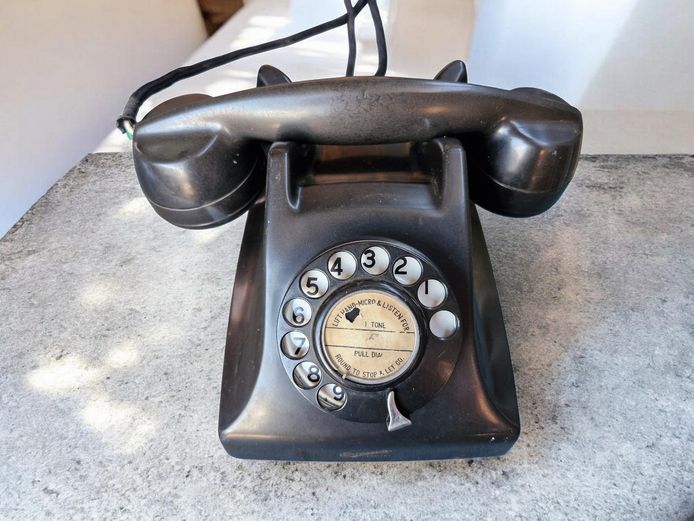 Vintage Ericsson Bakelite Rotary Dial Telephone